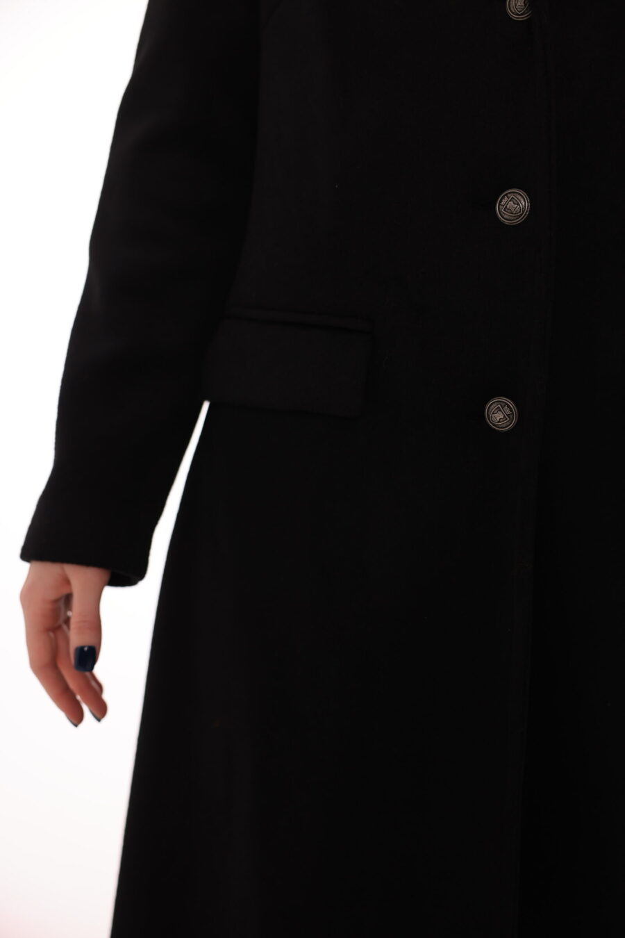 Black Cashmere Long Coat - Image 5