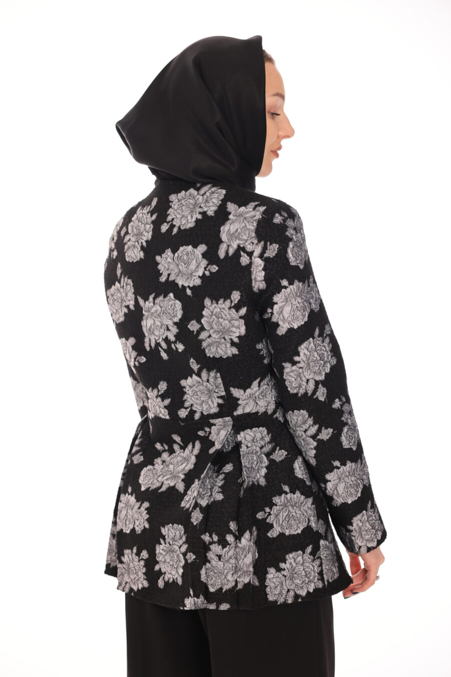 Black & Silver Blazer - Image 6